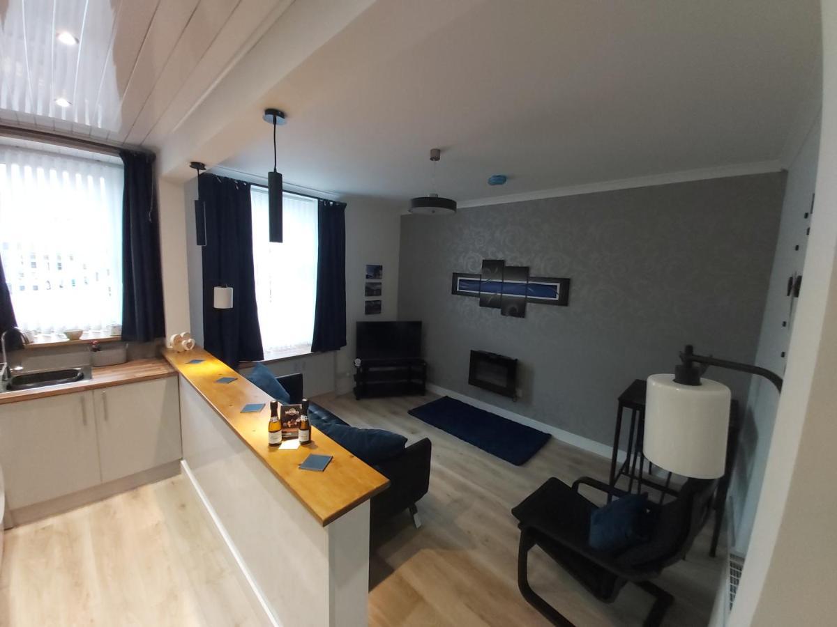 One Bedroom Flat, Very Close To Town Center. Обан Экстерьер фото