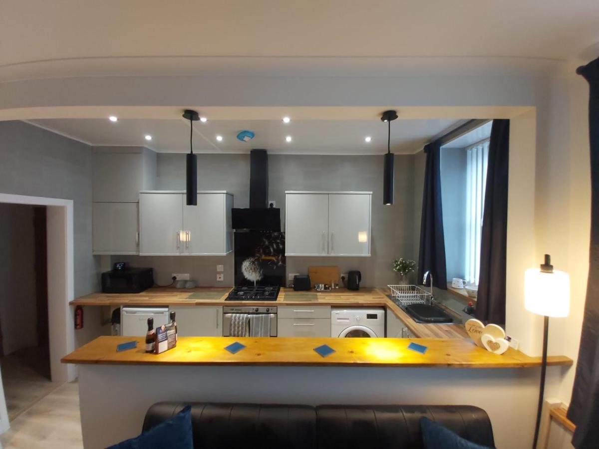 One Bedroom Flat, Very Close To Town Center. Обан Экстерьер фото