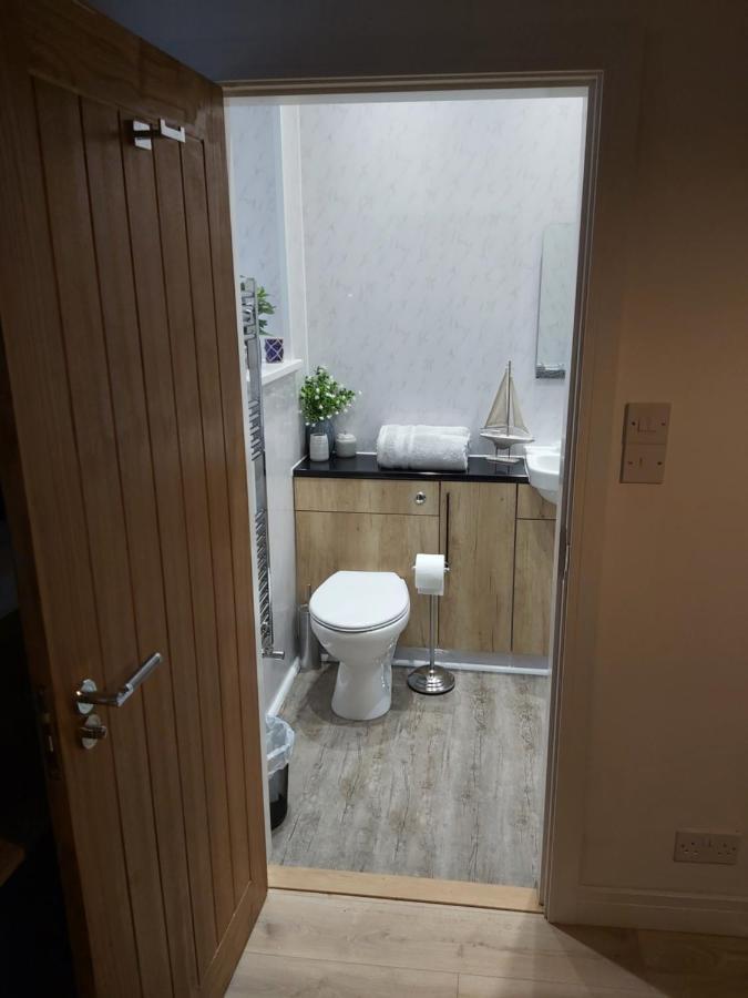 One Bedroom Flat, Very Close To Town Center. Обан Экстерьер фото