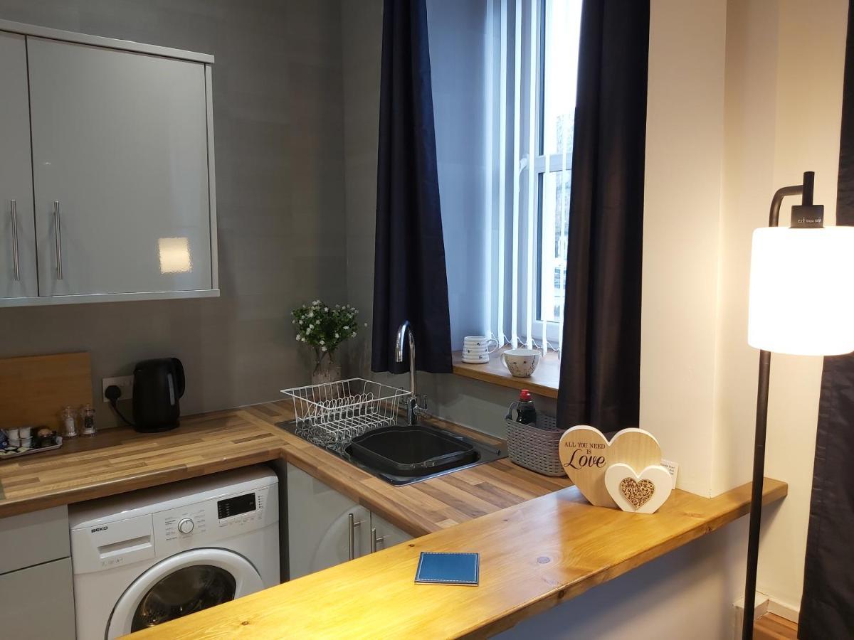 One Bedroom Flat, Very Close To Town Center. Обан Экстерьер фото
